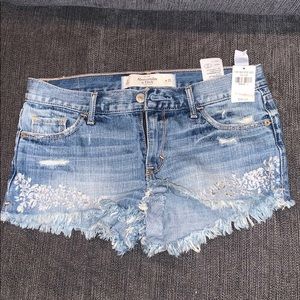 Abercrombie Jean shorts mid rise